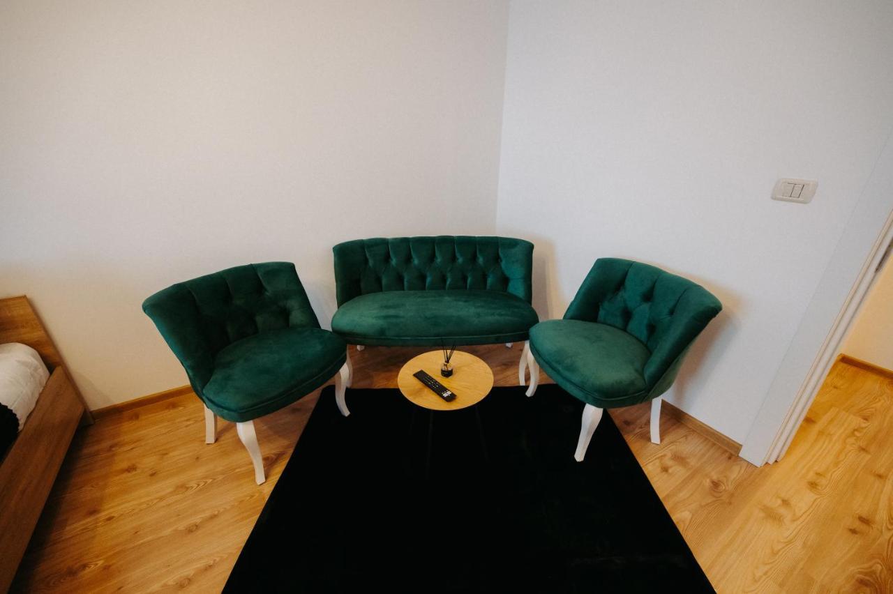 苏恰瓦Modern Loft One公寓 外观 照片